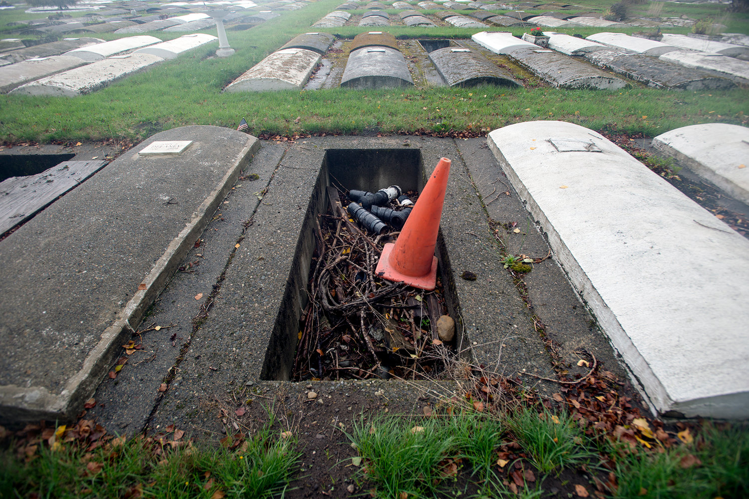 picture of tomb